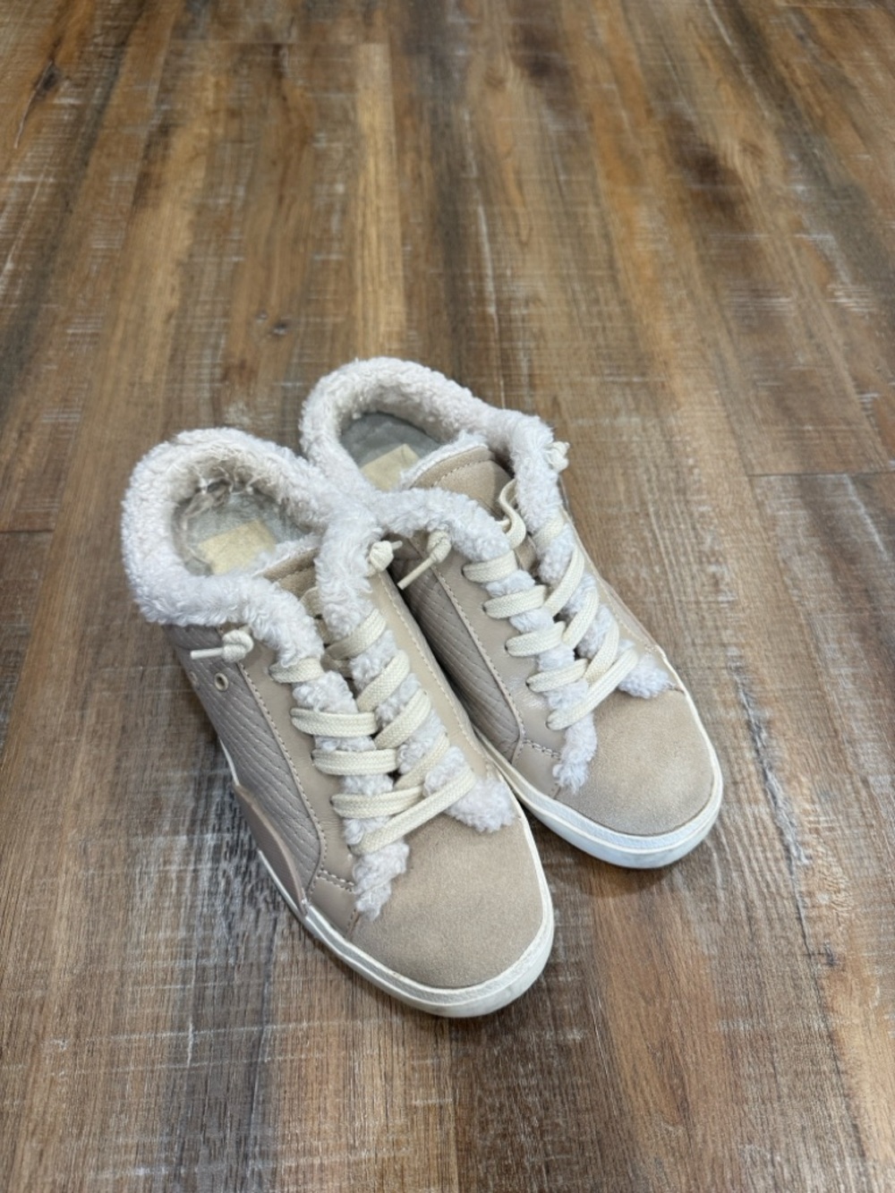 Dolce Vita Cream Zantel Faux-Shearling Low-Top Sneakers